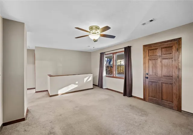 Photo 4 of Single family home for sale at 19135 Shoreline Way, Fayetteville, AR 72703 | MLS# 1330686 | Listing updated on 2026-08-19