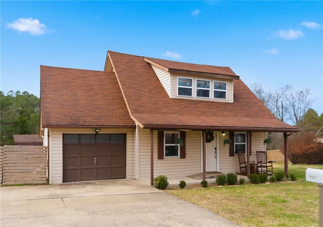 Photo 3 of Sale Pending at 19067 Coppermine Rd, Rogers, AR 72756 | MLS# 1331351 | Listing updated on 2026-08-11