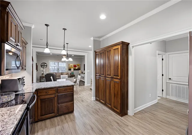 Photo 3 of Condo for sale at 213 Cobblestone Ct, Russellville, AR 72801 | MLS# 1331937 | Listing updated on 2026-08-21