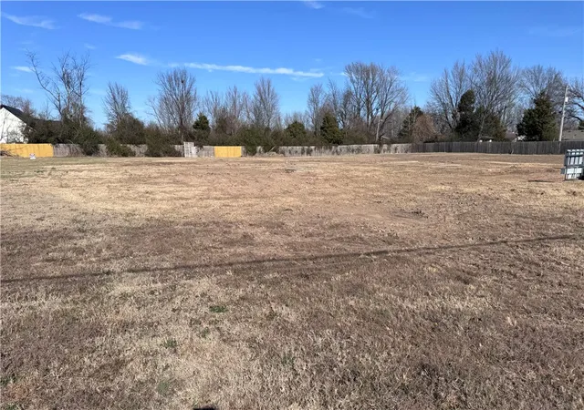 Photo 4 of Land for sale at Tbd E Kenwood St, Siloam Springs, AR 72761 | MLS# 1332060 | Listing updated on 2026-08-21