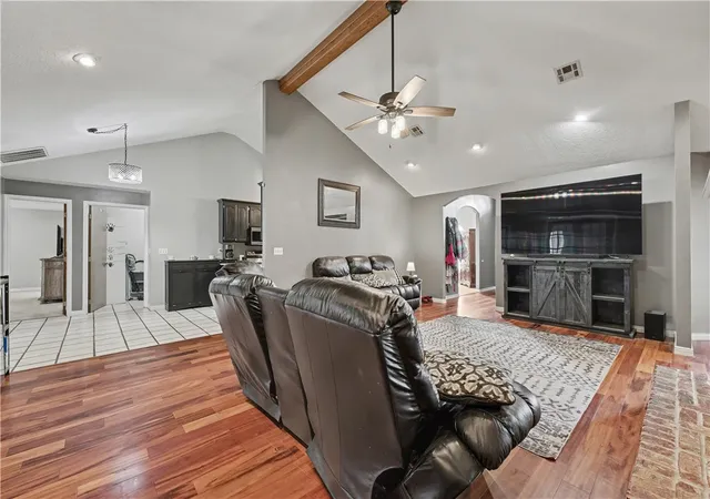 Photo 3 of Single family home for sale at 910 Raintree Ct, Siloam Springs, AR 72761 | MLS# 1333527 | Listing updated on 2026-08-25
