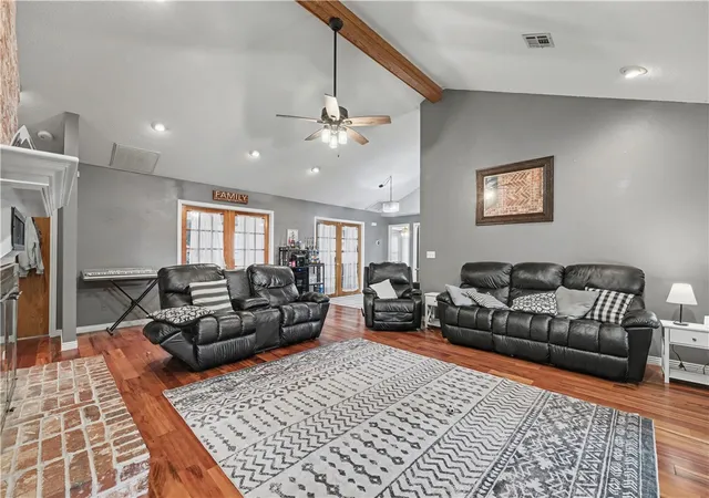 Photo 4 of Single family home for sale at 910 Raintree Ct, Siloam Springs, AR 72761 | MLS# 1333527 | Listing updated on 2026-08-25