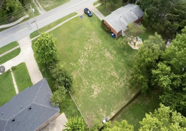 2nd image of 803 Ne 2nd St, Bentonville, AR 72712 | MLS# 1334681