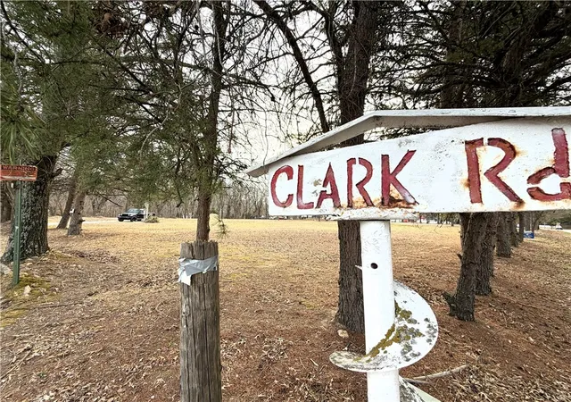 Photo 2 of Sale Pending at 2961 Clark Rd, Fayetteville, AR 72704 | MLS# 1335678 | Listing updated on 2026-08-25