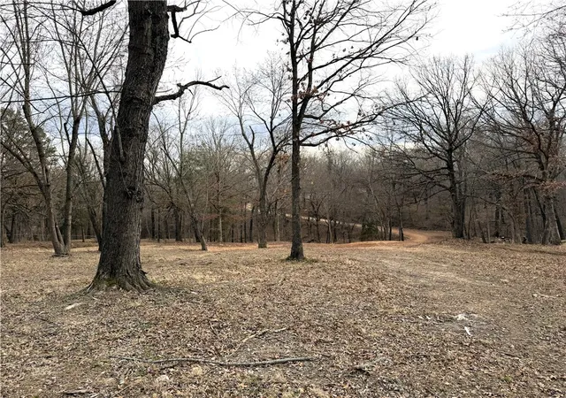 Photo 4 of Sale Pending at 2961 Clark Rd, Fayetteville, AR 72704 | MLS# 1335678 | Listing updated on 2026-08-25