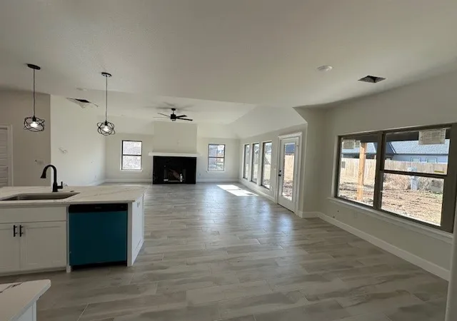 Photo 2 of Single family home for sale at 4728 W Triangle St, Fayetteville, AR 72704 | MLS# 1335817 | Listing updated on 2026-08-17