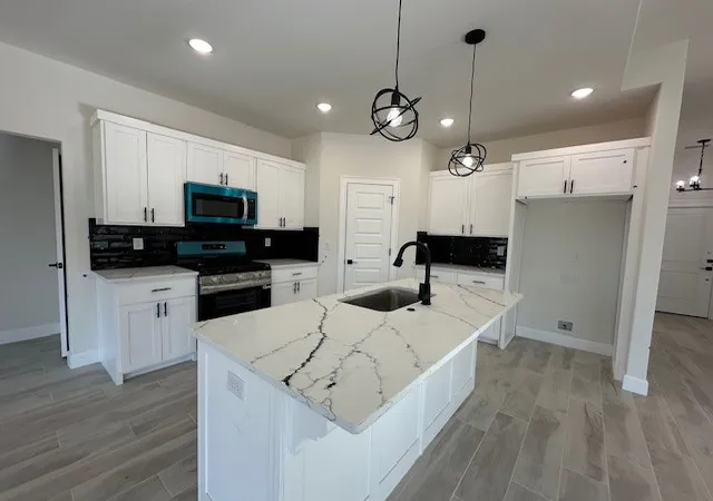 Photo 3 of Single family home for sale at 4728 W Triangle St, Fayetteville, AR 72704 | MLS# 1335817 | Listing updated on 2026-08-17