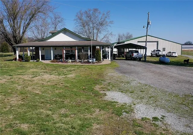 2nd image of 22905 116 Hwy, Colcord, OK 74338 | MLS# 1335660