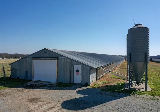 Photo 3 of House for sale at 23133 116 Highway, Colcord, OK 74338 | MLS# 1336115 | Listing updated on 2026-08-19
