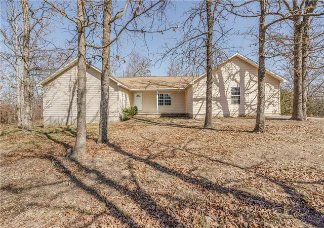 4th image of 525 County Road 645, Green Forest, AR 72638 | MLS# 1337039