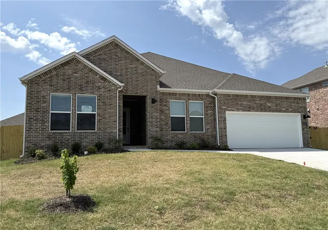 Photo 1 of Sale Pending at 5291 Nicolas Ave, Springdale, AR 72762 | MLS# 1337396 | Listing updated on 2026-08-24