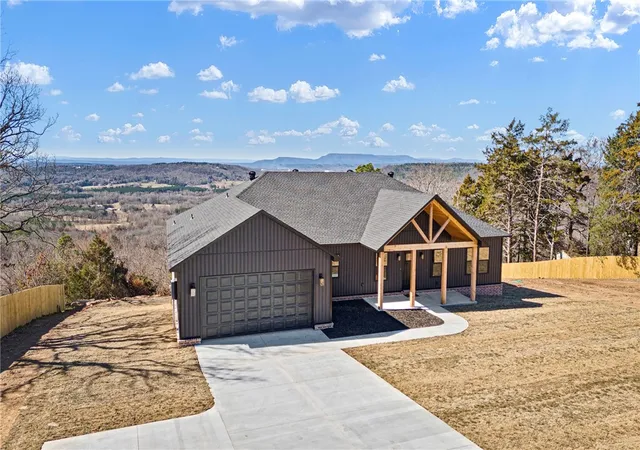 Photo 2 of Single family home for sale at 3350 Crow Mountain Rd, Russellville, AR 72802 | MLS# 1336420 | Listing updated on 2026-08-25