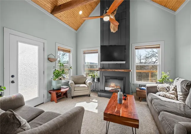 Photo 2 of Sale Pending at 101 Broadview Rd, Sulphur Springs, AR 72768 | MLS# 1337592 | Listing updated on 2026-08-19