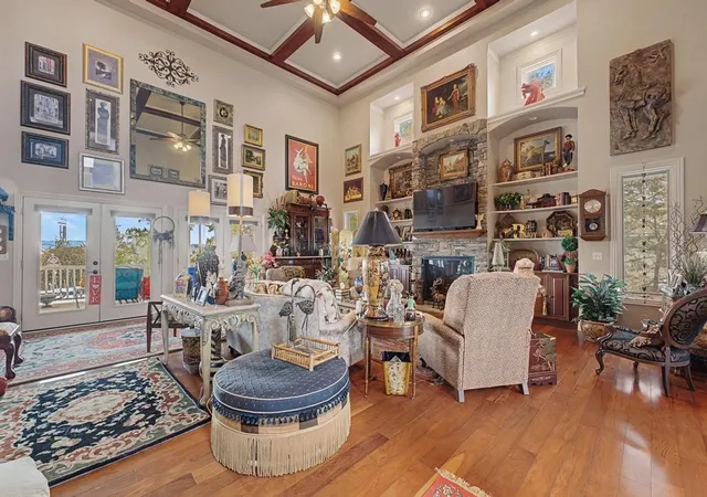 Photo 3 of Single family home for sale at 83 Sailboat Dr, Holiday Island, AR 72631 | MLS# 1337439 | Listing updated on 2026-08-24