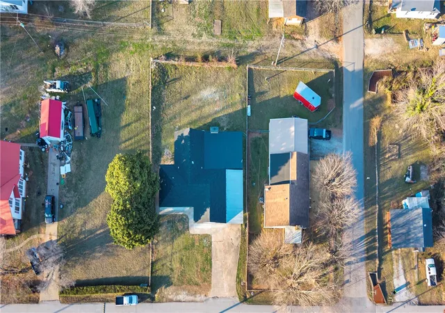 21st image of 402 Phillips Ave, Huntsville, AR 72740 | MLS# 1337260