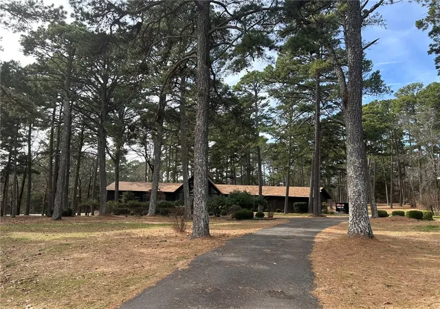 1st image of 216 Quarry Rd, Russellville, AR 72802 | MLS# 1336705