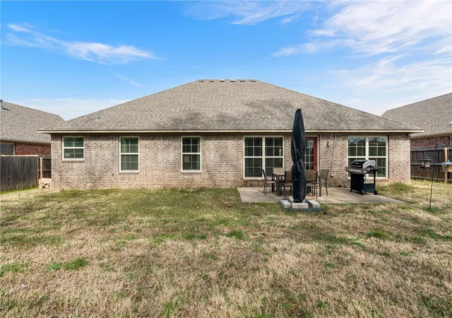 5th image of 5612 Thomas Rd, Fort Smith, AR 72916 | MLS# 1338491