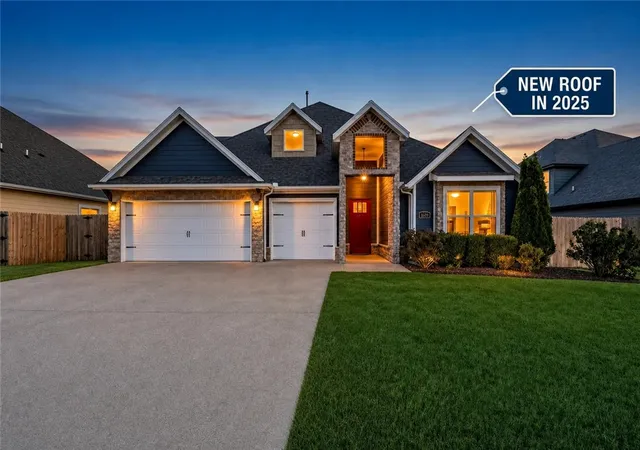 Photo 1 of Single family home for sale at 1051 Silver Maple St, Centerton, AR 72719 | MLS# 1339808 | Listing updated on 2026-08-21