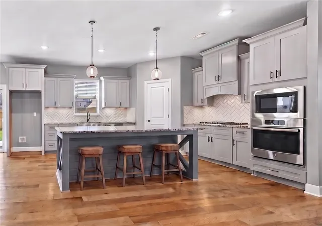Photo 3 of Single family home for sale at 1051 Silver Maple St, Centerton, AR 72719 | MLS# 1339808 | Listing updated on 2026-08-21