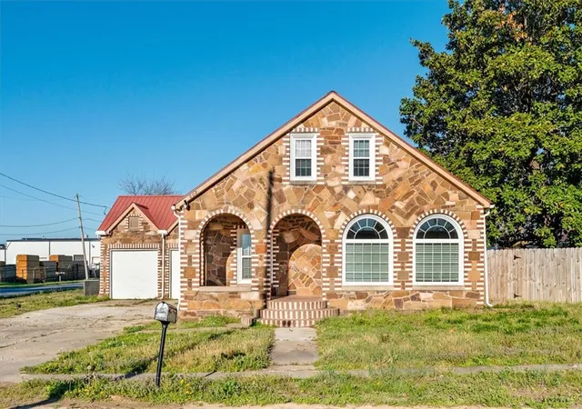 1st image of 609 S Main Ave, Lincoln, AR 72744 | MLS# 1340122