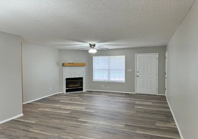 Photo 3 of Single family home for sale at 7 Weston Ln, Bella Vista, AR 72715 | MLS# 1340789 | Listing updated on 2026-10-01