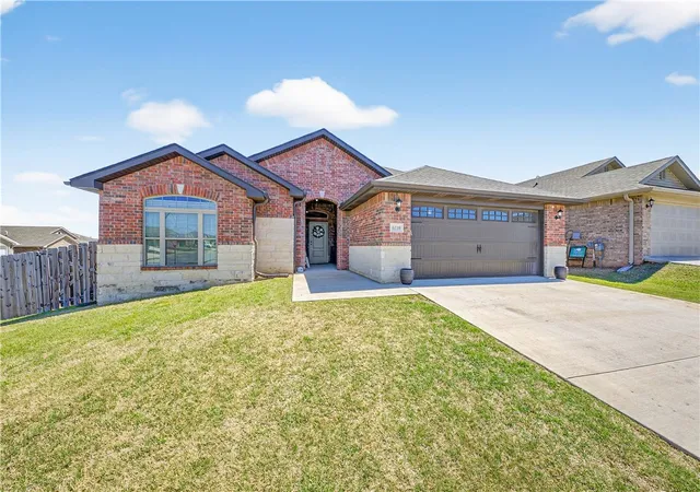 Photo 1 of Single family home for sale at 6110 Ettie May St, Bentonville, AR 72713 | MLS# 1340993 | Listing updated on 2026-08-18