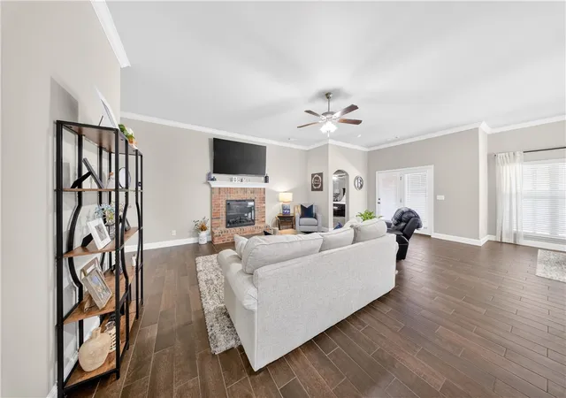 Photo 3 of Single family home for sale at 6110 Ettie May St, Bentonville, AR 72713 | MLS# 1340993 | Listing updated on 2026-08-18