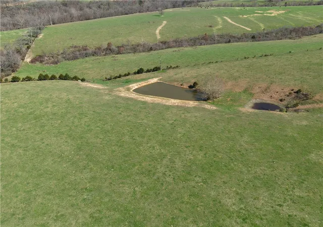 20th image of 958 Madison 8520, Huntsville, AR 72740 | MLS# 1342108