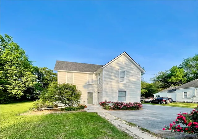 Photo 1 of Multi family home for sale at 515 S Washington St, Siloam Springs, AR 72761 | MLS# 1343011 | Listing updated on 2026-08-21
