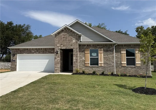 Photo 1 of Sale Pending at 5284 Annika Ave, Elm Springs, AR 72762 | MLS# 1343127 | Listing updated on 2026-08-26