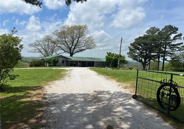 2nd image of 2257 Nc 8800, Jasper, AR 72641 | MLS# 1343385