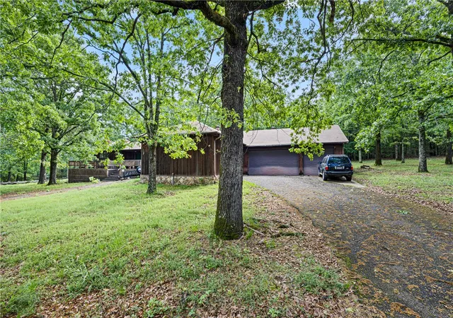 Photo 2 of Single family home for sale at 176 High Acres Dr, Russellville, AR 72802 | MLS# 1343463 | Listing updated on 2026-08-18