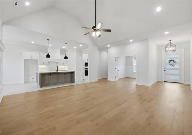 Photo 4 of Single family home for sale at 1741 Grace Pl, Bentonville, AR 72713 | MLS# 1343214 | Listing updated on 2026-08-22