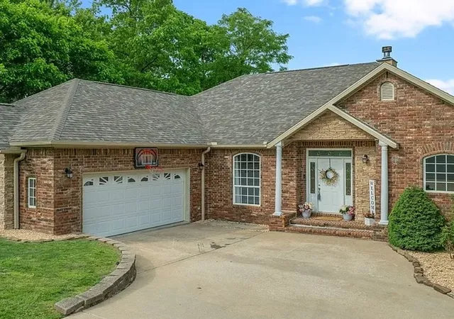 Photo 1 of Sale Pending at 9877 Admiral Dr, Rogers, AR 72756 | MLS# 1344521 | Listing updated on 2026-08-26