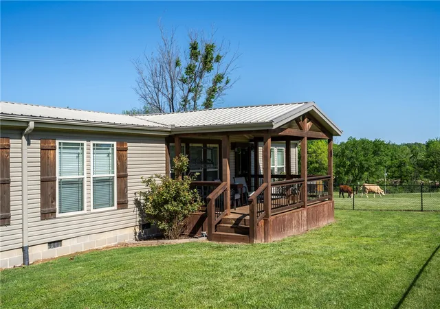 Photo 1 of Manufactured home for sale at 17011 Ross Rd, Sulphur Springs, AR 72768 | MLS# 1344546 | Listing updated on 2026-08-19