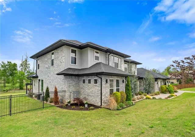 Photo 3 of Mansion for sale at 4315 S Scissortail Dr, Bentonville, AR 72713 | MLS# 1344870 | Listing updated on 2026-08-17