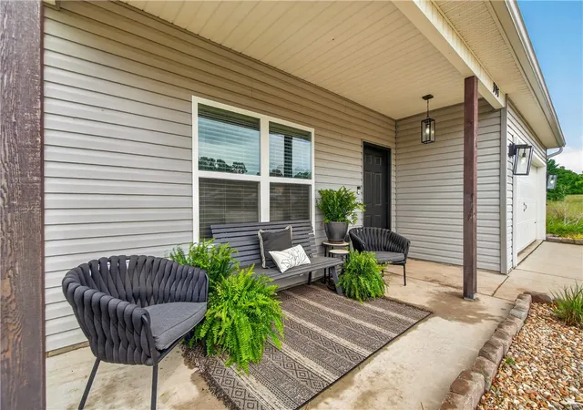 3rd image of 395 Worley St, Huntsville, AR 72740 | MLS# 1345526