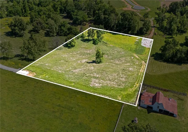 Photo 1 of Land for sale at 19057 Strawberry Plant Rd, Fayetteville, AR 72704 | MLS# 1345497 | Listing updated on 2026-08-17