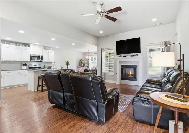 Photo 3 of Sale Pending at 2660 Suncrest Ave, Springdale, AR 72764 | MLS# 1347295 | Listing updated on 2026-08-26