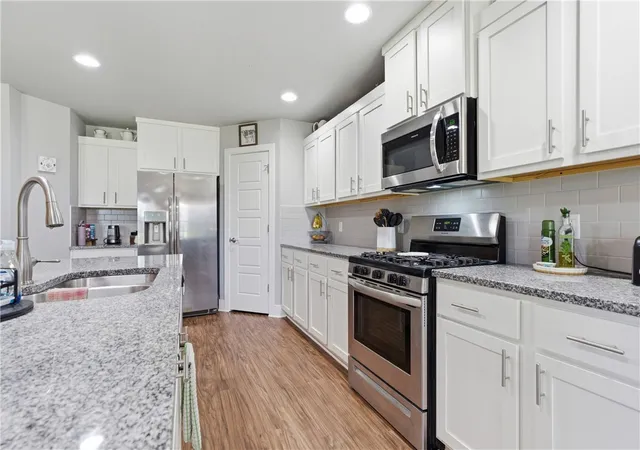 Photo 4 of Sale Pending at 2660 Suncrest Ave, Springdale, AR 72764 | MLS# 1347295 | Listing updated on 2026-08-26