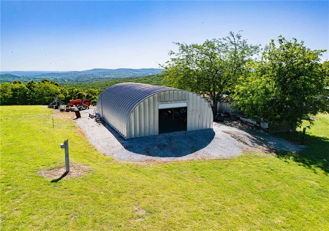 Photo 4 of Single family home for sale at 937 Marion County 4018, Yellville, AR 72687 | MLS# 1347360 | Listing updated on 2026-08-14