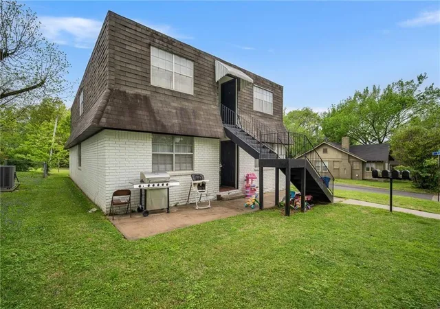 1st image of 2200 M St, Fort Smith, AR 72901 | MLS# 1347735