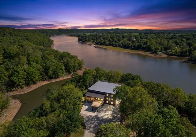 1st image of 18649 Saddle Shop Ln, Springdale, AR 72764 | MLS# 1347339