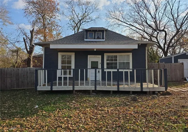 Photo 1 of Single family home for sale at 115 N Britt St, Siloam Springs, AR 72761 | MLS# 1347946 | Listing updated on 2026-08-17