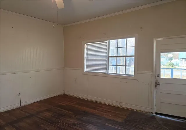 Photo 2 of Single family home for sale at 115 N Britt St, Siloam Springs, AR 72761 | MLS# 1347946 | Listing updated on 2026-08-17