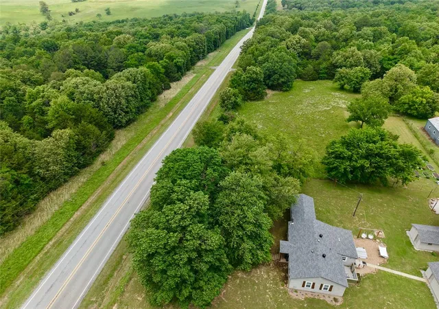 Photo 3 of Single family home for sale at 31678 295 Highway, Hindsville, AR 72738 | MLS# 1348243 | Listing updated on 2026-08-13
