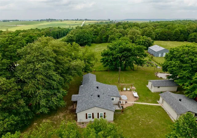 Photo 3 of Single family home for sale at 31678 295 Highway, Hindsville, AR 72738 | MLS# 1348243 | Listing updated on 2026-08-13