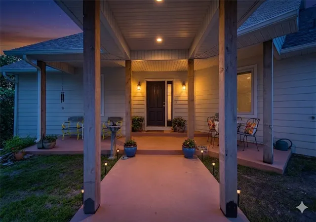 5th image of 2 Quail-Run Dr, Holiday Island, AR 72631 | MLS# 1348788