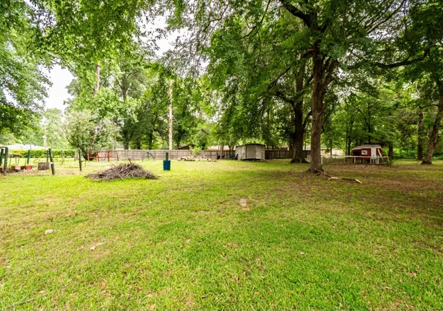 29th image of 1014 Daniels St, Dermott, AR 71638 | MLS# 1349048