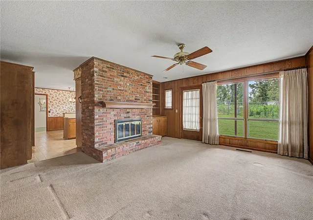 Photo 4 of Sale Pending at 1308 Birch Dr, Rogers, AR 72758 | MLS# 1349190 | Listing updated on 2026-08-24